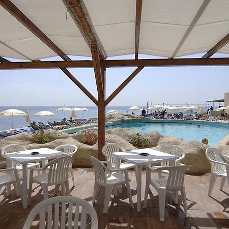 Astra Hotel Слима Екстериор снимка